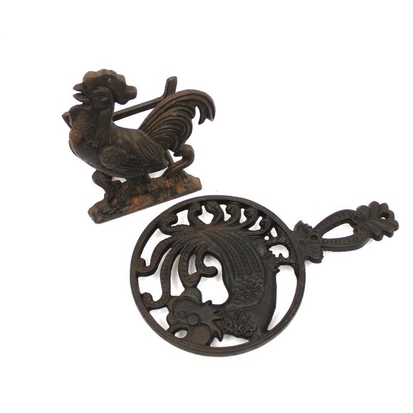 VINTAGE CAST IRON ROOSTER TRIVET R.H. BIRD & Rooster Cast Iron Napkin Holder - Picture 3 of 10